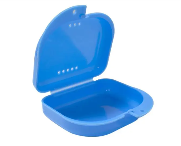 Caja para retenedores de ortodoncia
