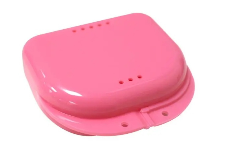 Caja para retenedores de ortodoncia